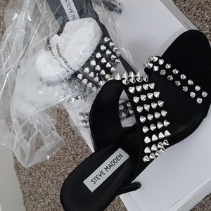 Stevemadden black studded 9.5 heeled sandals